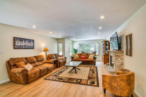 Serene Nevada Retreat with Deck, Grill and Hot Tub! Stateline